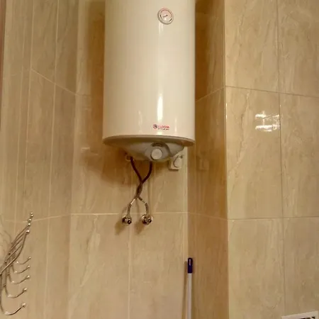 аркадия гагарин плаза Red Apartment Odesa